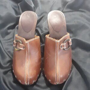 Coconuts By Matisse Raskin